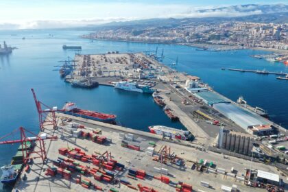 Pantera Repegar preposición Centro Portuario de Empleo de Las Palmas – InfoPuertos