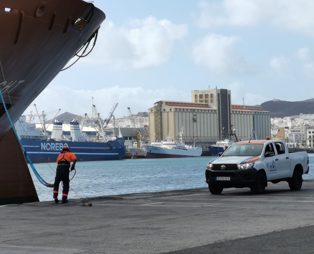 Amarre - Amarradores en el Puerto de Las Palmas