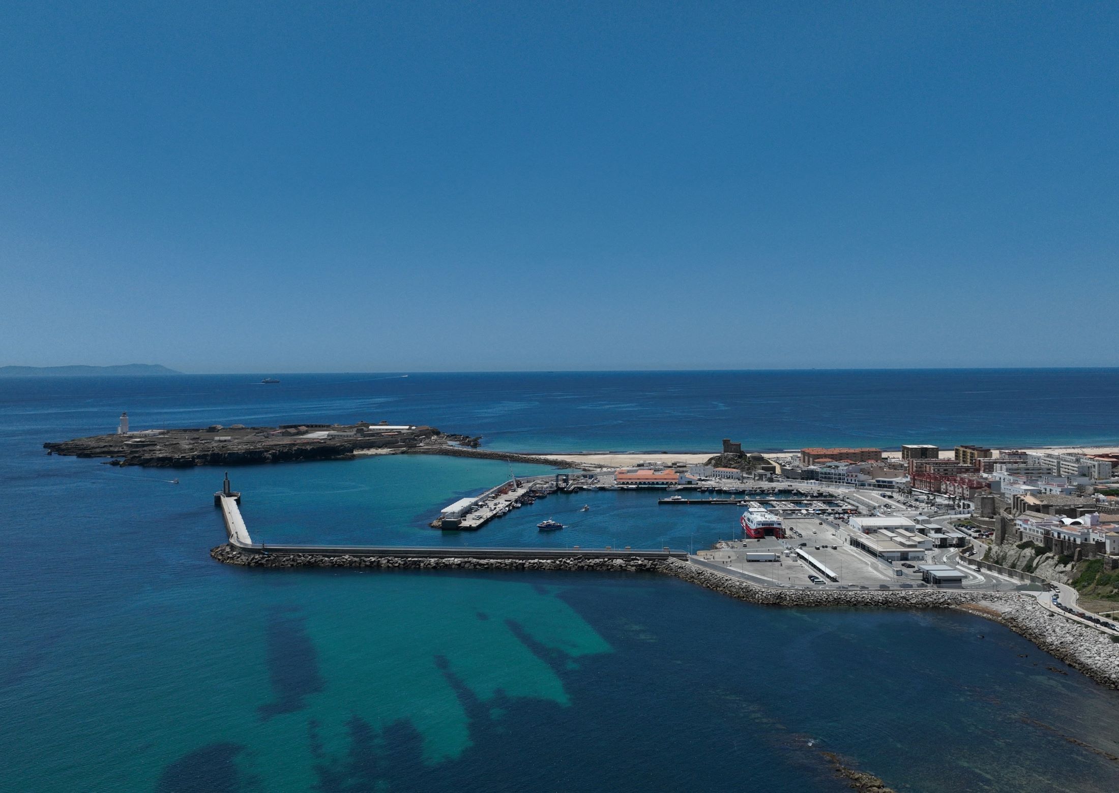 Puerto de Tarifa - Balearia - Sercomia - FRS