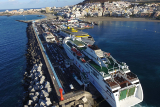 Puerto de Los Cristianos