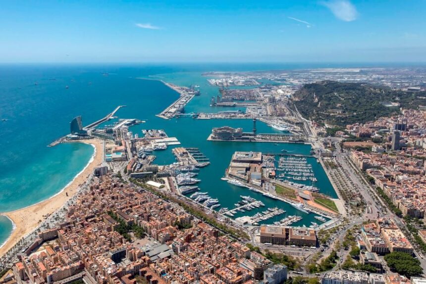 Port de Barcelona - panorámica 2024 -ordenanza
