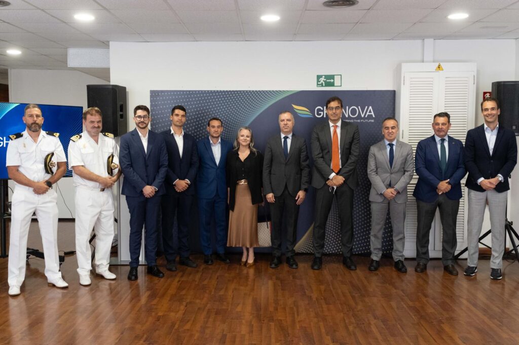 Ghenova - inauguración Canarias
