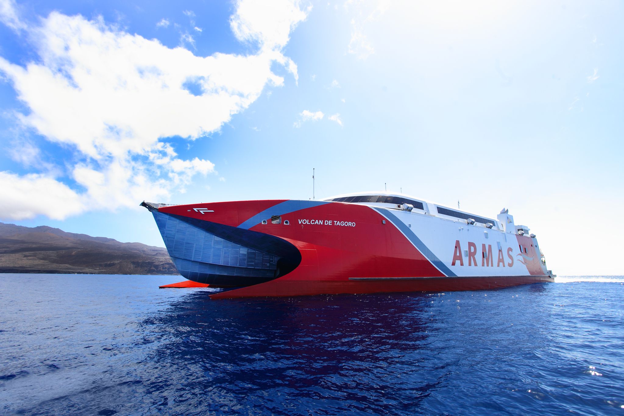 Naviera Armas Trasmediterránea - Volcán de Tagoro