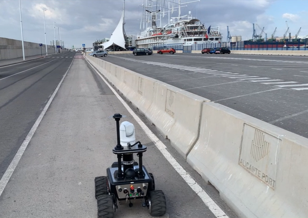 Cybercop, el robot autónomo