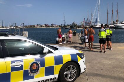 Puerto de Valencia - Policía-Portuaria-baño