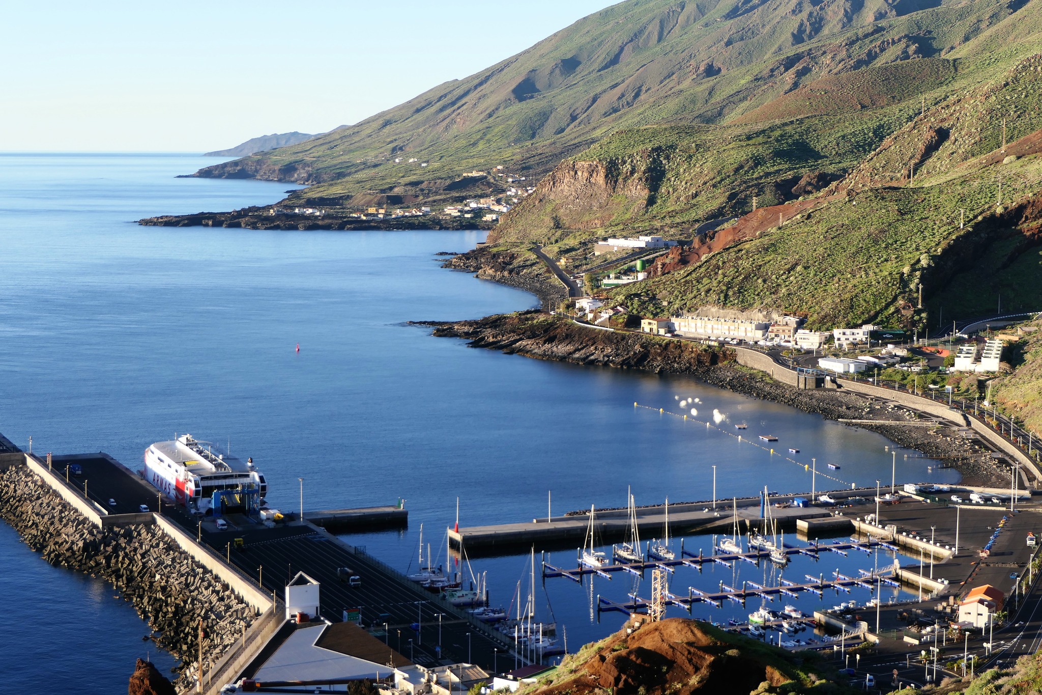 Puerto de La Estaca - El Hierro