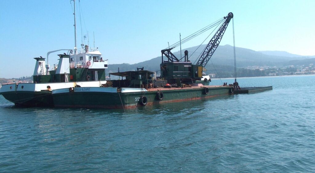 Puerto de Vilagarcía - Draga