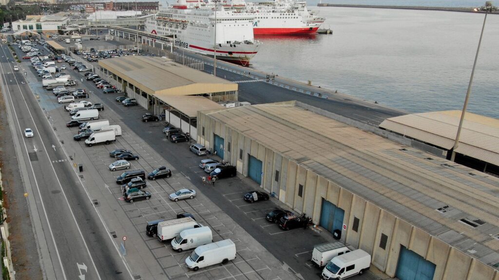 Puerto de Almería - Naves