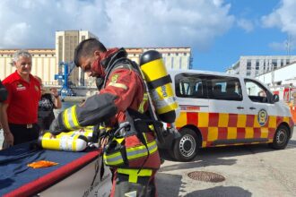 Puertos de Las Palmas - equipos bomberos