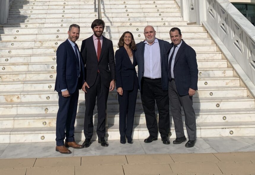 Grupo Pérez y Cía.