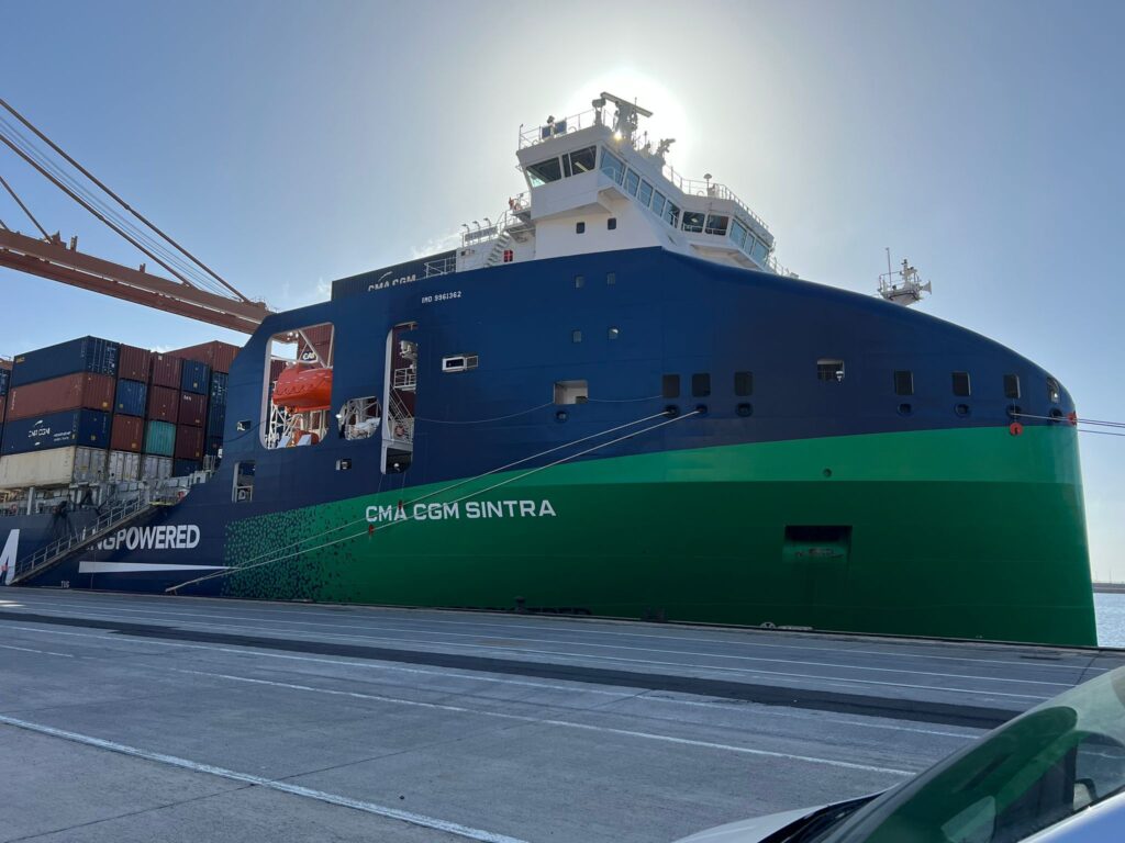 Puerto de Tenerife - CMA CGM Sintra