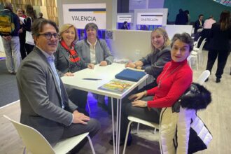 Valenciaport pone en valor su excelente conectividad internacional en la feria Fruit Logistica