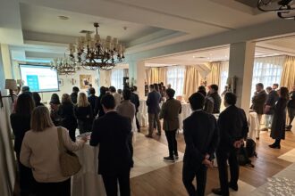 La comunidad portuaria de Bilbao presenta los servicios que ofrece al sector exterior de la Ribera del Ebro