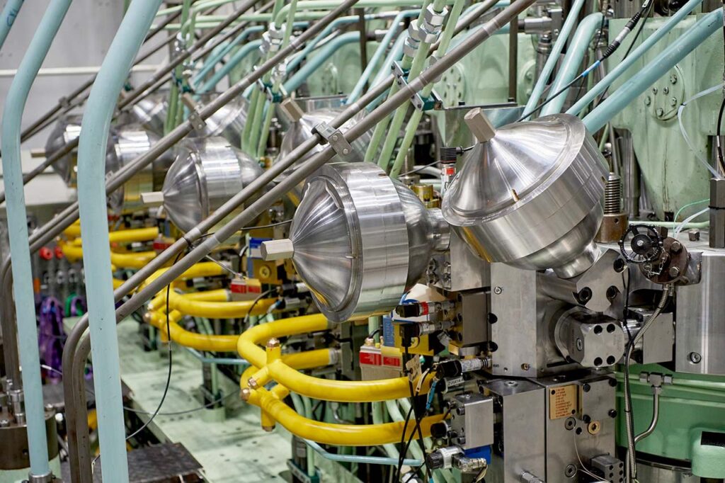 El prototipo del motor de inyección de gas alimentado por amoniaco de MAN Energy Solutions completa una prueba al 100% de carga