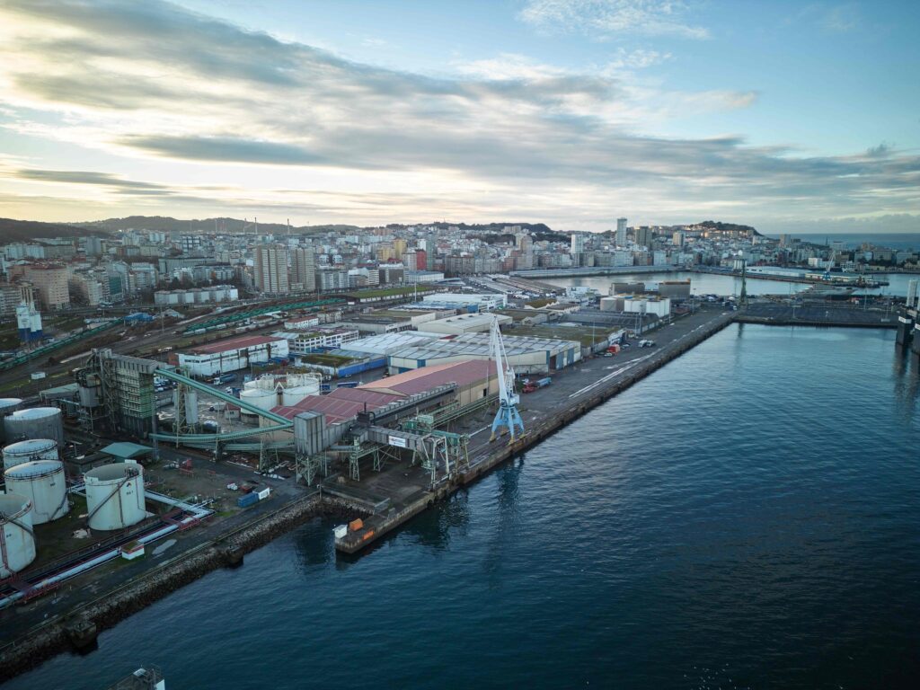 La Autoridad Portuaria de A Coruña inicia el Plan Estratégico que definirá el futuro de Punta Langosteira y la transformación del puerto interior