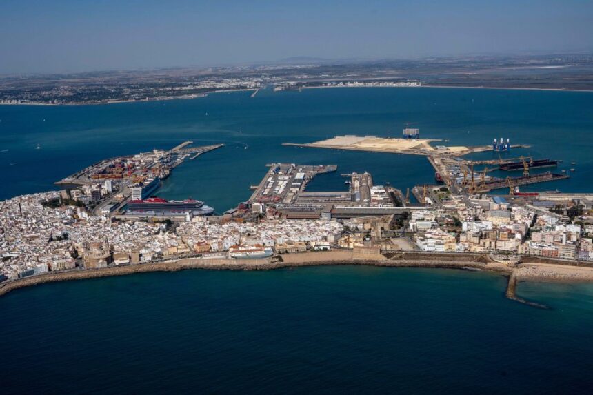 Puerto de Cádiz