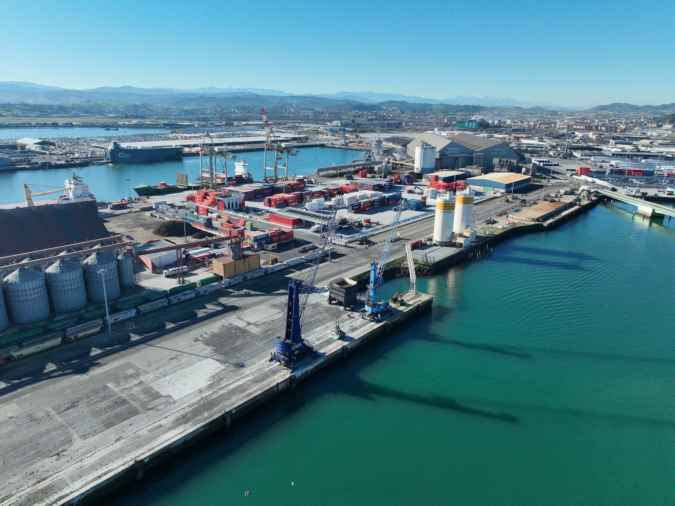 La Autoridad Portuaria de Santander saca a licitación pública la construcción del muelle de Raos 6