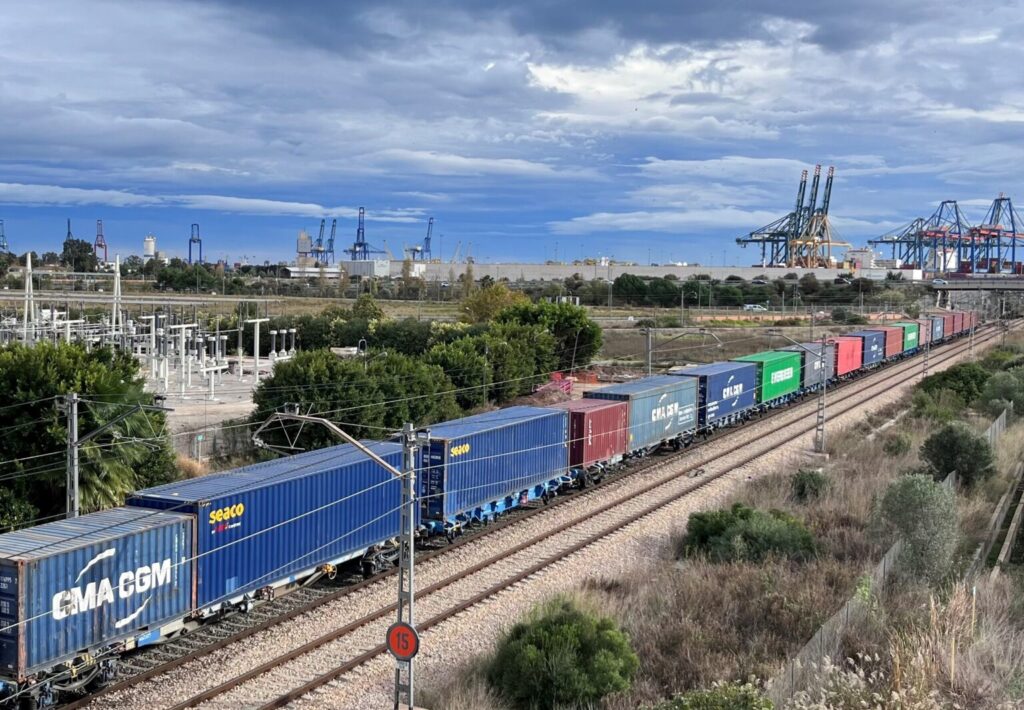 Trenes - Valenciaport - Corredor Mediterráneo
