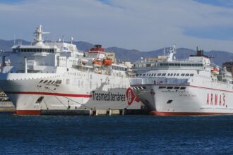 Armas Trasmediterránea Timanfaya-J-Sister