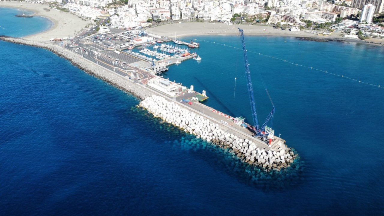 Puertos de Tenerife - Puerto de Los Cristianos
