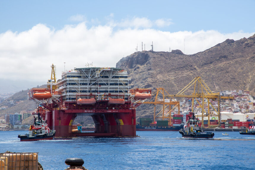 El crecimiento en la reparación naval y la ocupación del dominio público portuario, hitos destacados del semestre en Puertos de Tenerife
