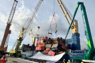 Puerto de Vigo - desplazamiento contenedores