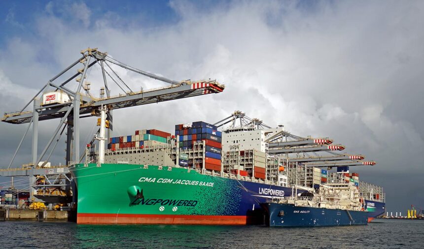 portacontenedores ETS