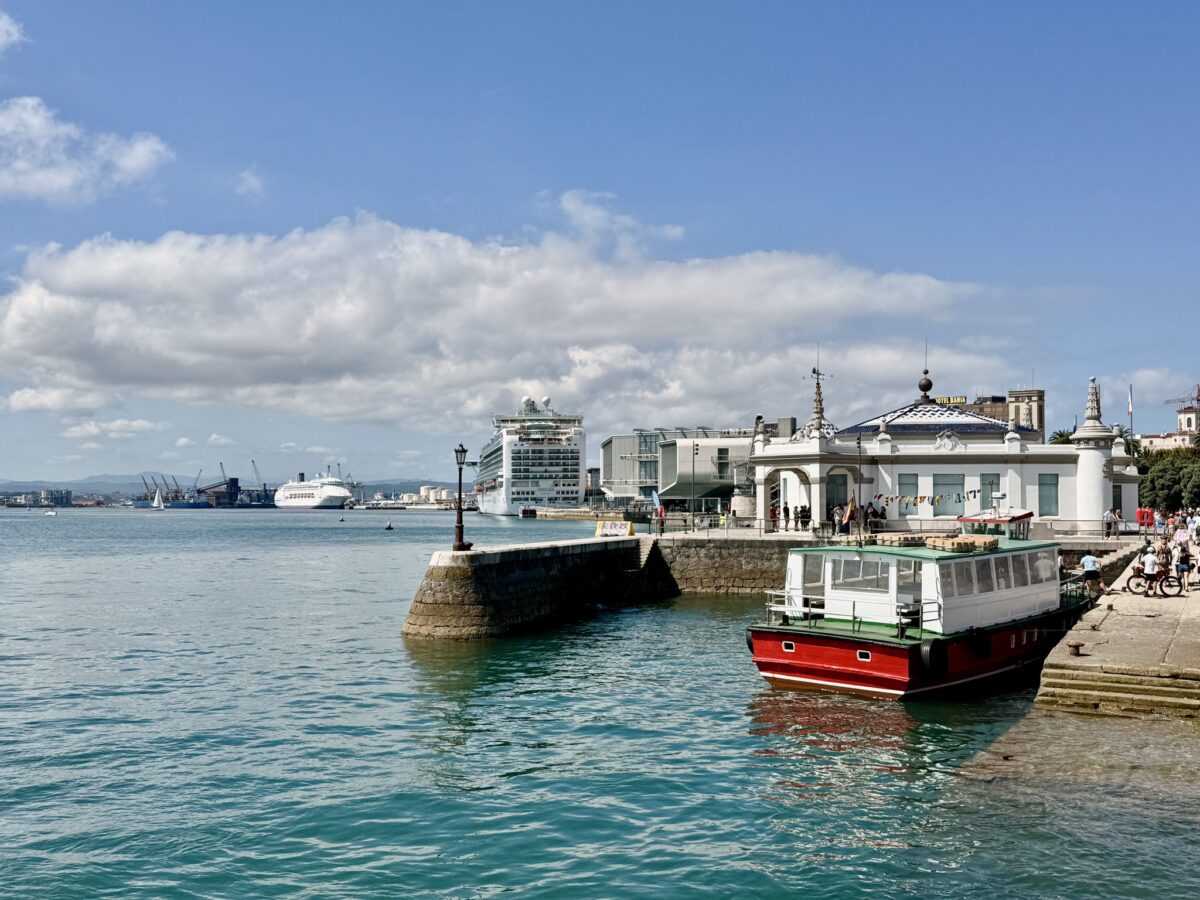 Puerto de Santander con una escala doble de cruceros