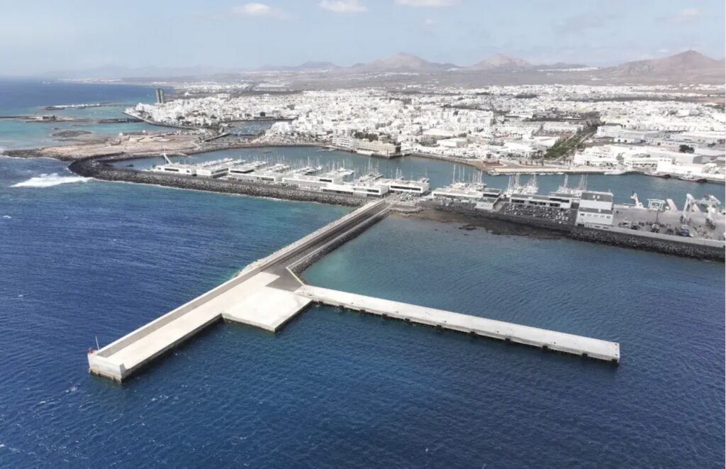 ampliación del muelle de Naos, en el Puerto de Arrecife